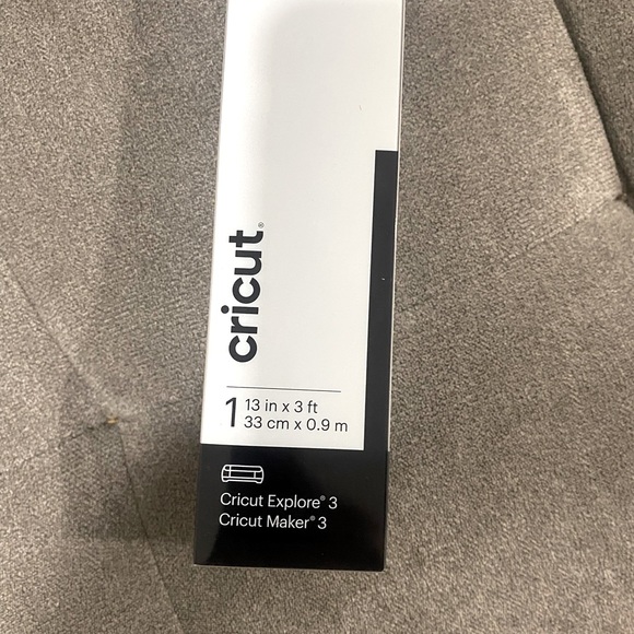 Cricut Explore 3 - Picture 2 of 2